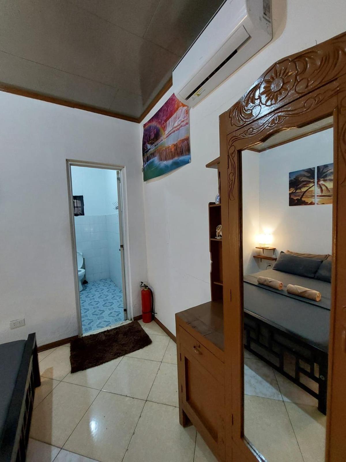 Ohlala Hostel Моалбоал Екстер'єр фото