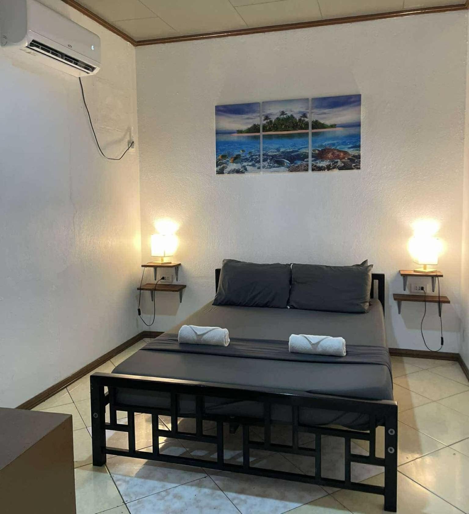 Ohlala Hostel Моалбоал Екстер'єр фото